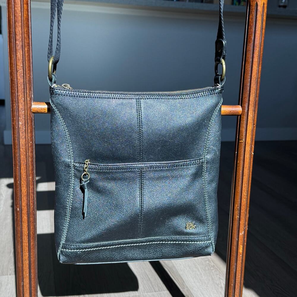 The Sak Black Genuine Leather Crossbody Bag Adjustable Strap Zip Pocket Everyday
